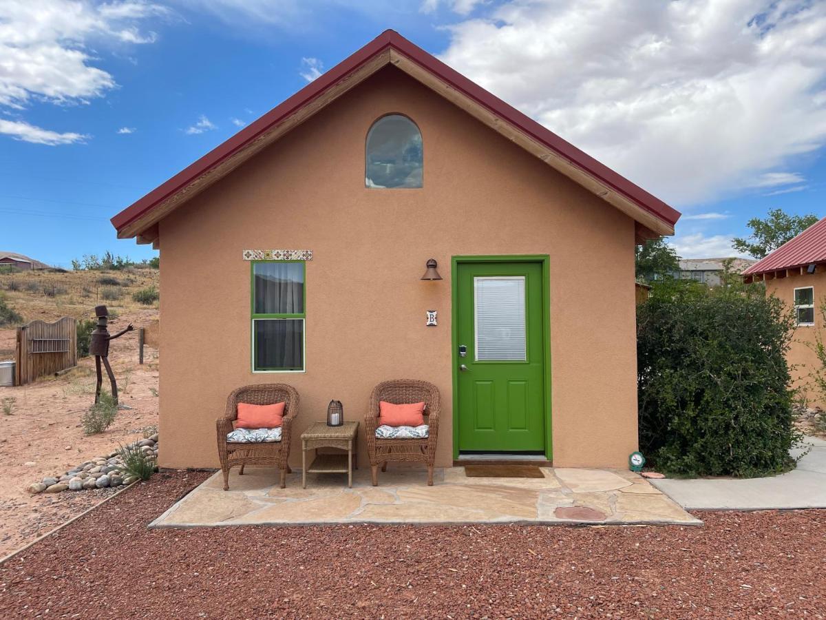 בלאף Willow Street Cottages מראה חיצוני תמונה